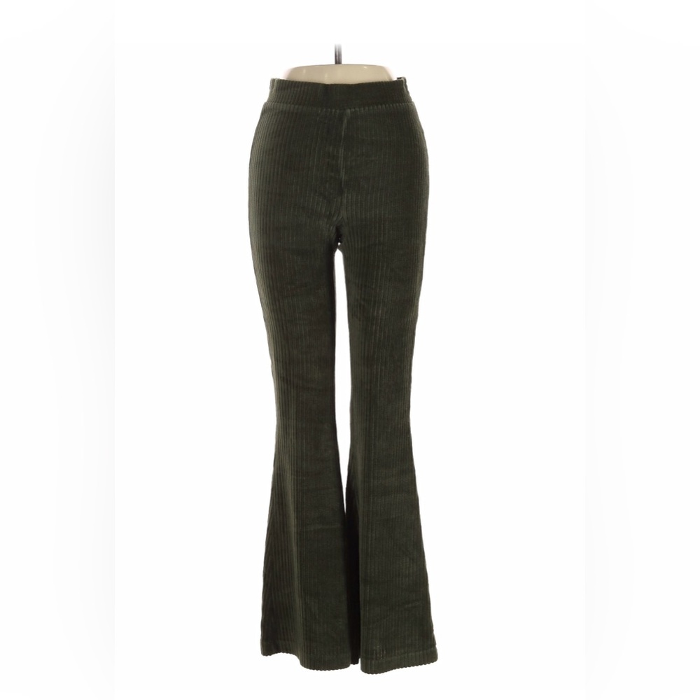 Aerie Groove On olive green high rise velour flare corduroy pants, size medium